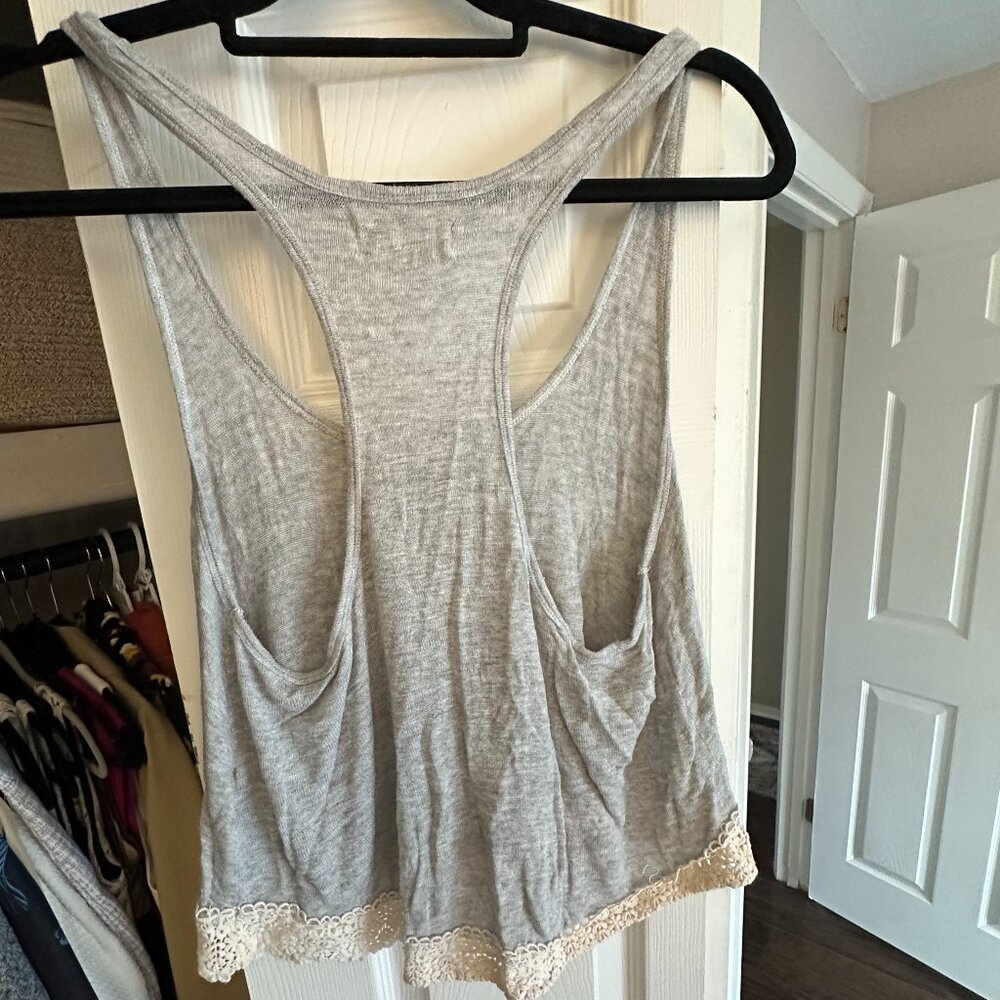 Gray A&F Tank - Picture 6 of 7